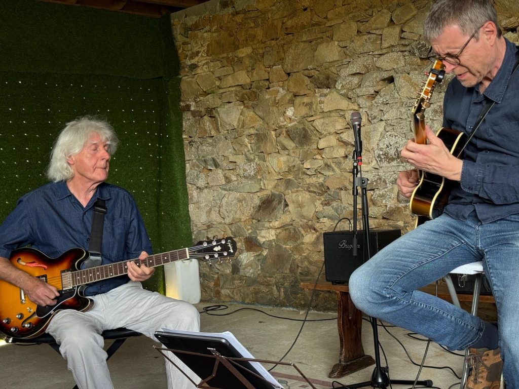 Tommy Halferty & Juergen Schwab (Alain Mingam)(1)
